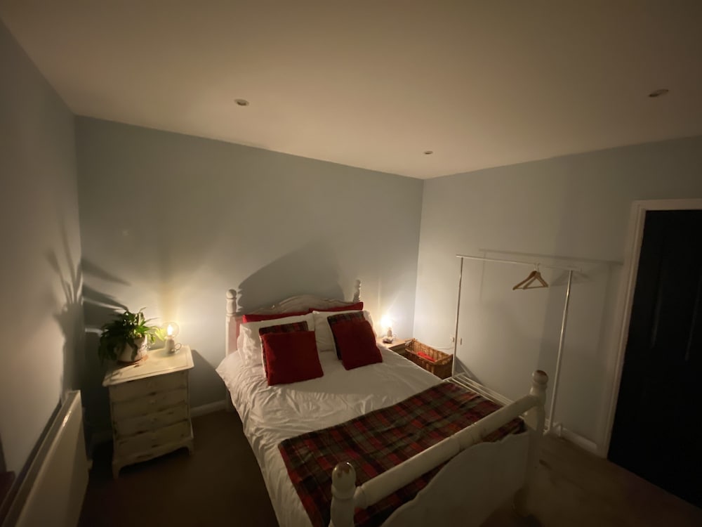 Cosy Stable Conversion Between Sheffield & Leeds view 4