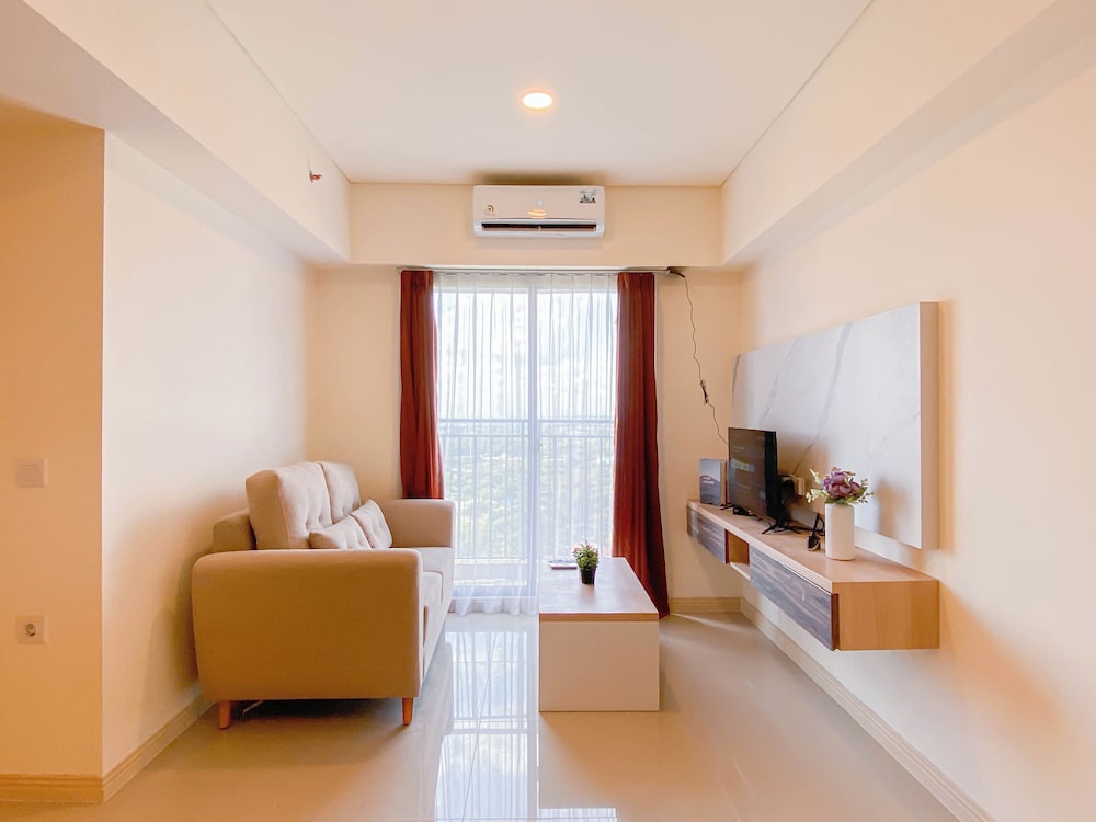 Restful 3Br At Meikarta Apartment