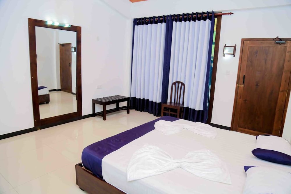 Gayana Guest House