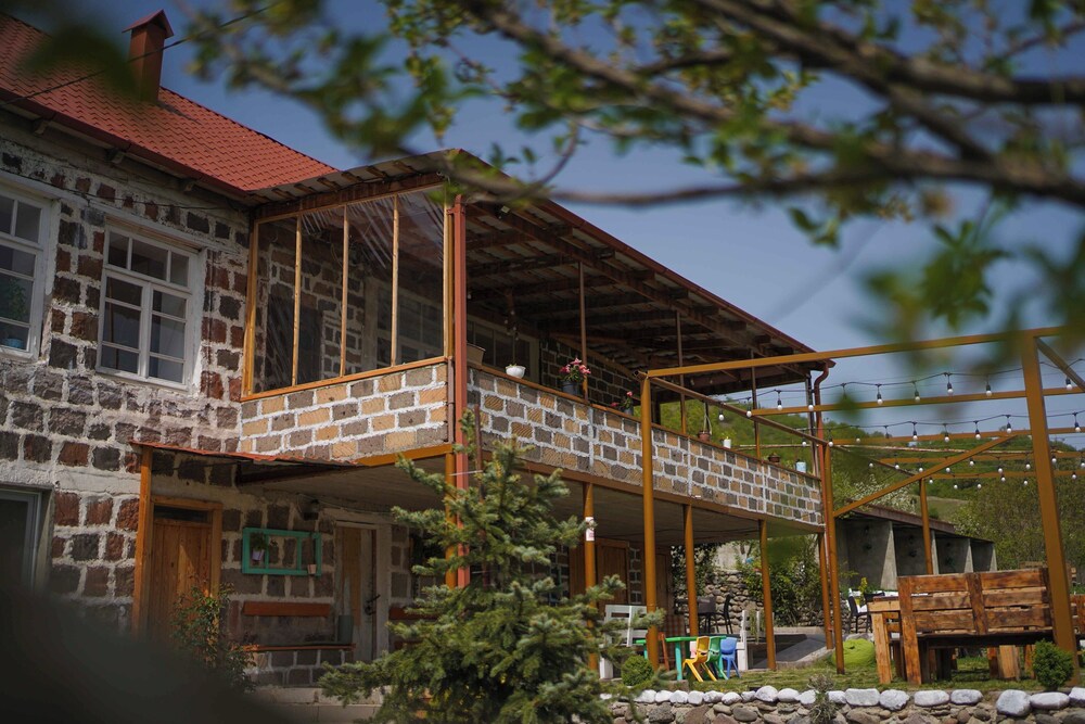 Chamich Guesthouse