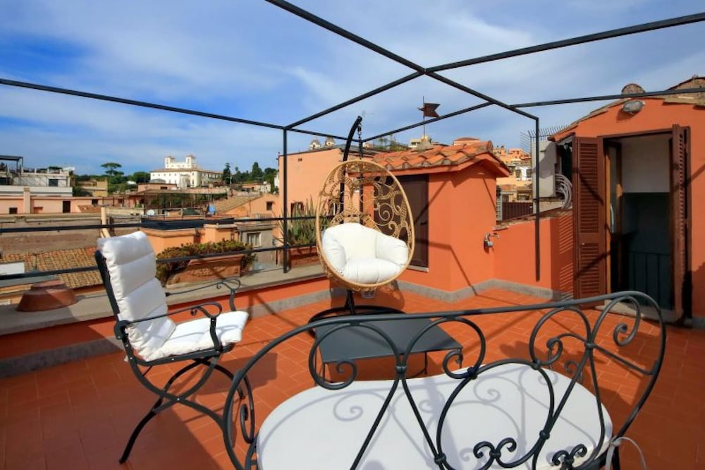New La Colombaia a Perfect Spacious Rome Penthouse Just Steps From the Spanish Steps