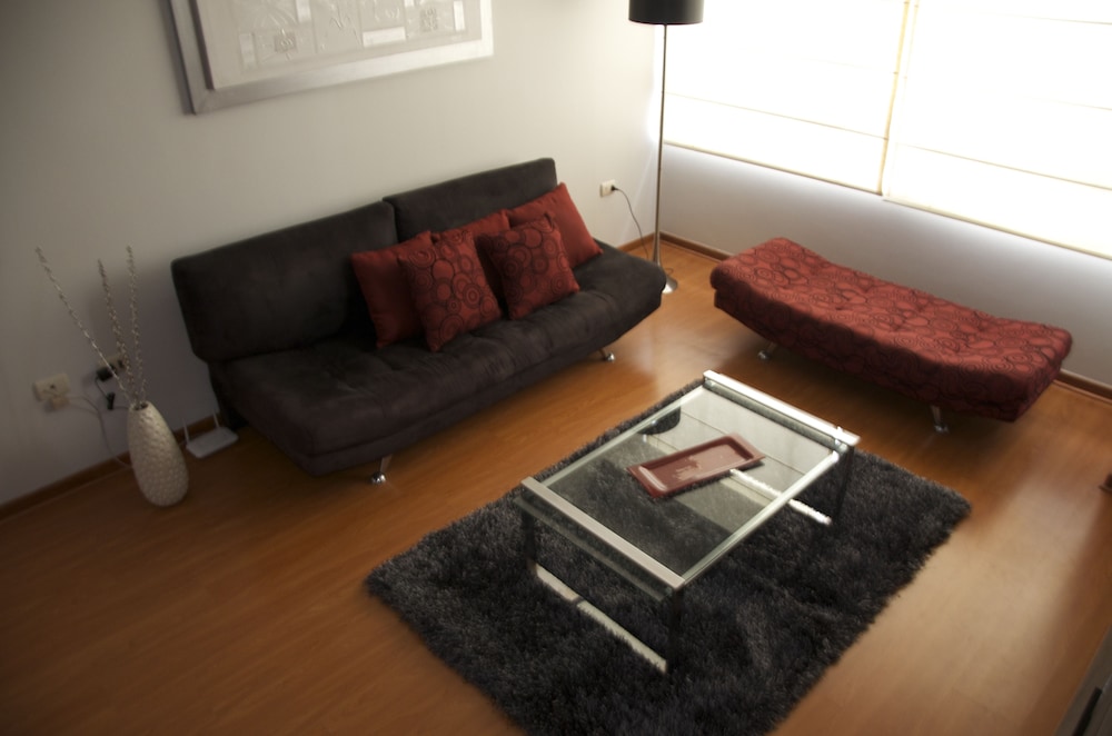Rentals In Miraflores