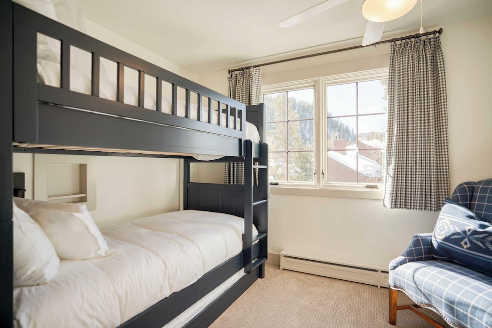 Luxury Mountain Estate w/ Indoor Pool, Gym & Hot Tub Near Keystone | Sleeps 19