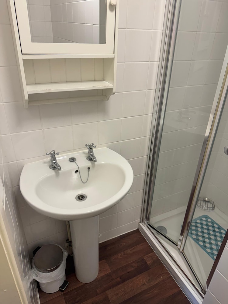 Woodfield Lodge Apartments