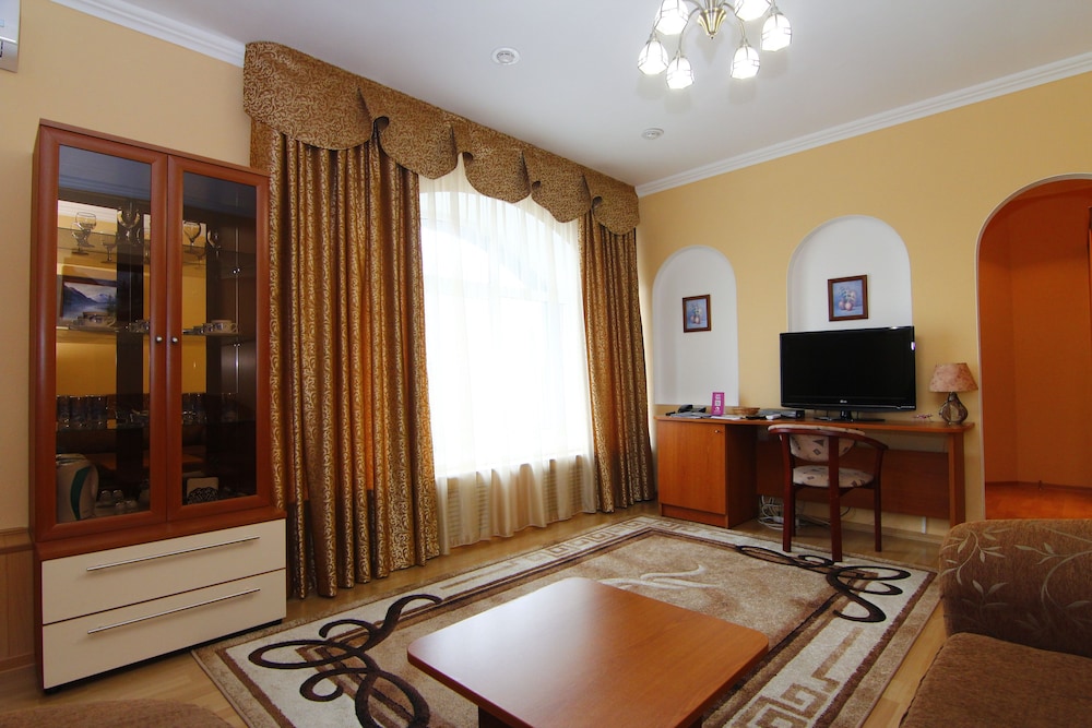 Hotel Nika view 3
