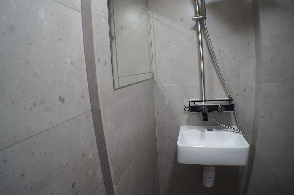Tung Wo Guest House