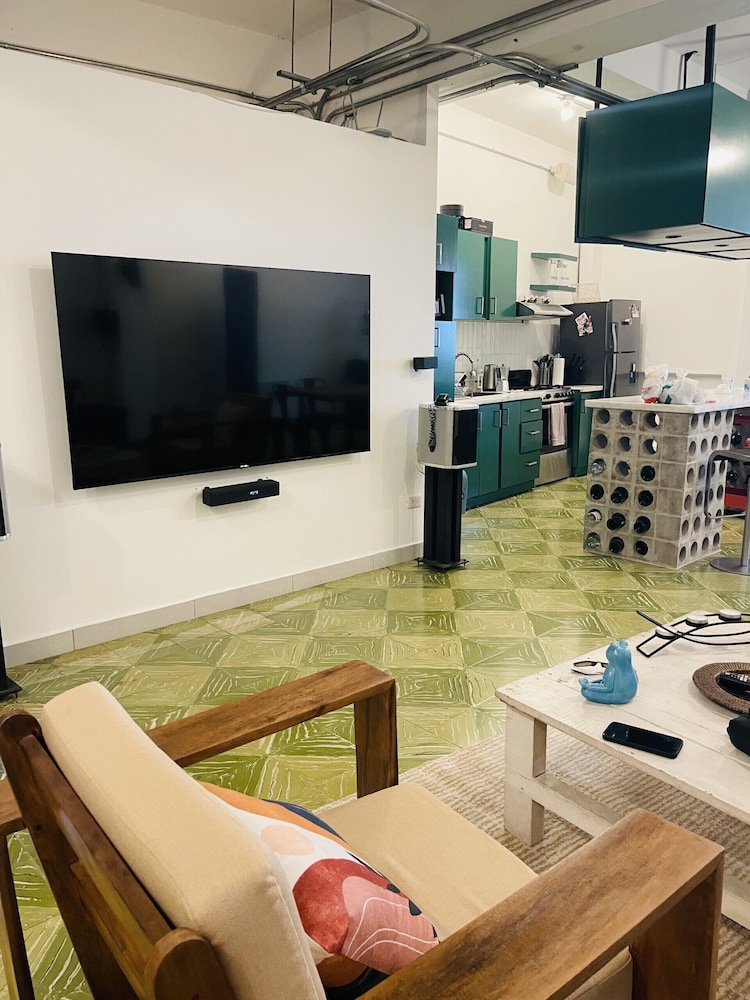 Zona Loft Apartments