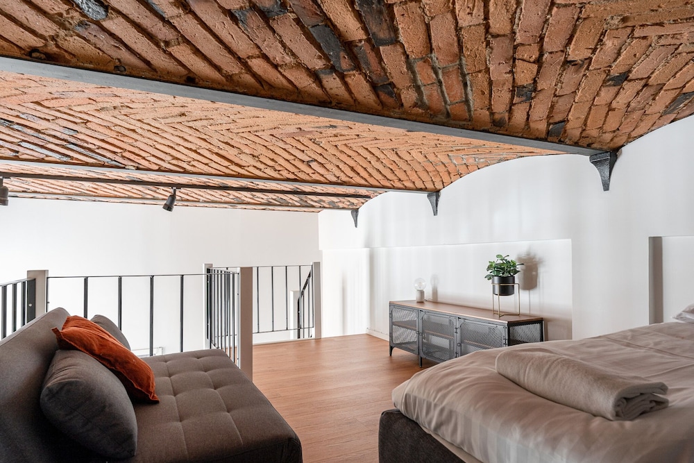 Stylish Historical Loft with Sauna & Free Parking view 5