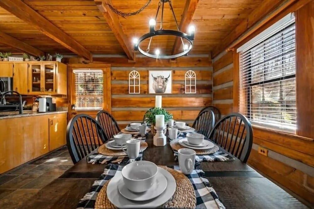 Hidden Acres Lodge 3 Bedroom Cabin
