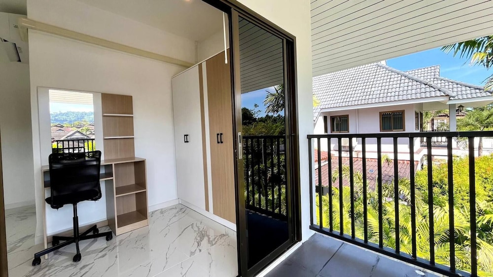 Khaolak Pool Villa With 3 Bedrooms