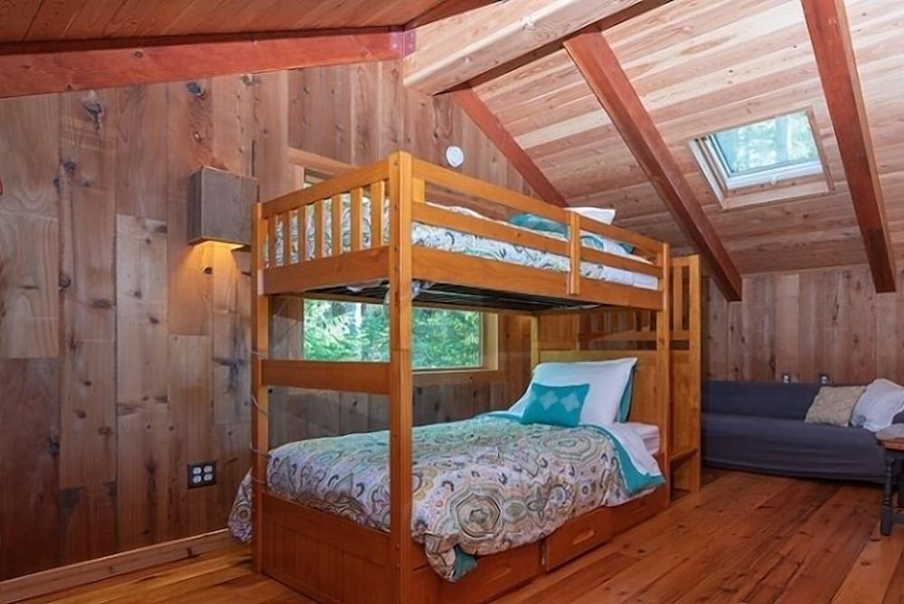 The Sonoma Treehouse 3 Bedroom Home by RedAwning view 5