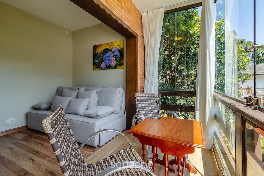 Charming Apt in the Heart of Gramado! Rln0105
