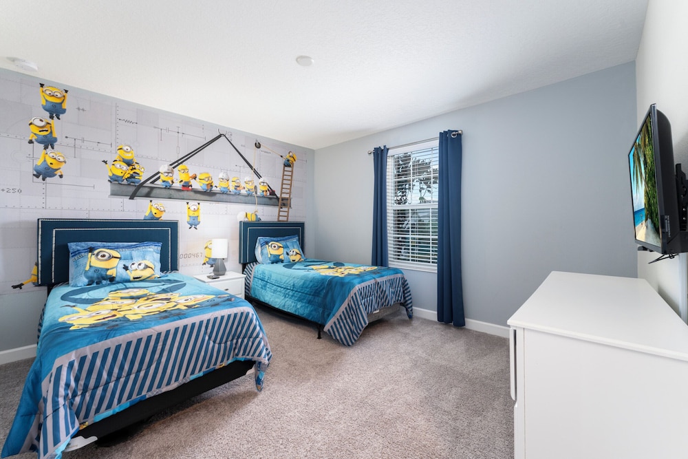 Magical 6BR Villa Pool Themed Room