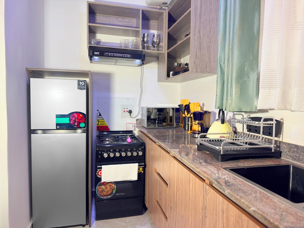 Kayz Haven Kololo 1BR Sereneville