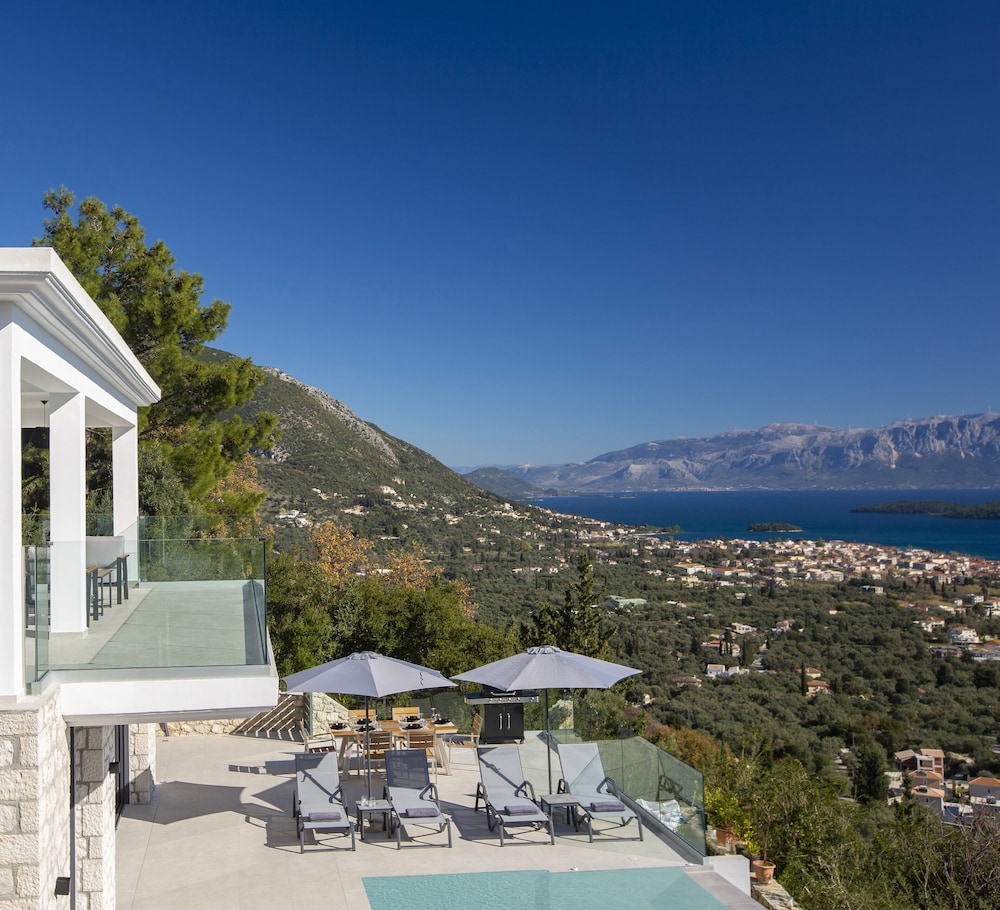 Oriens Villas