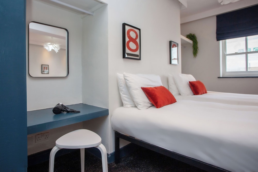 higgihaus 107 Sleeps 4 Monday - Friday
