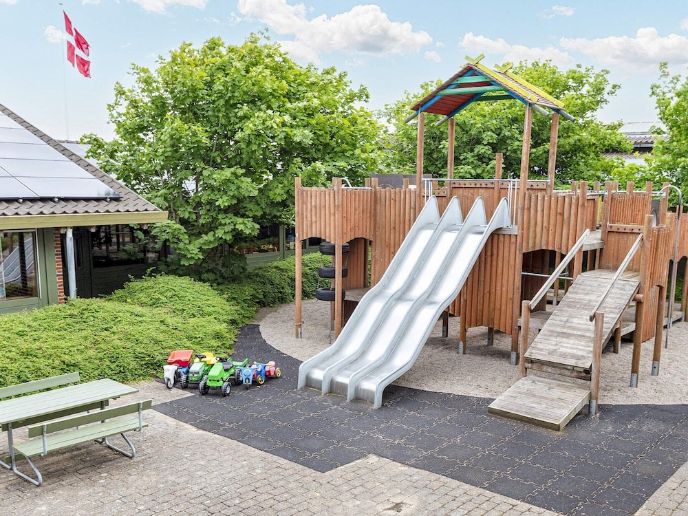 Type8- Room in Vigso Holiday Park
