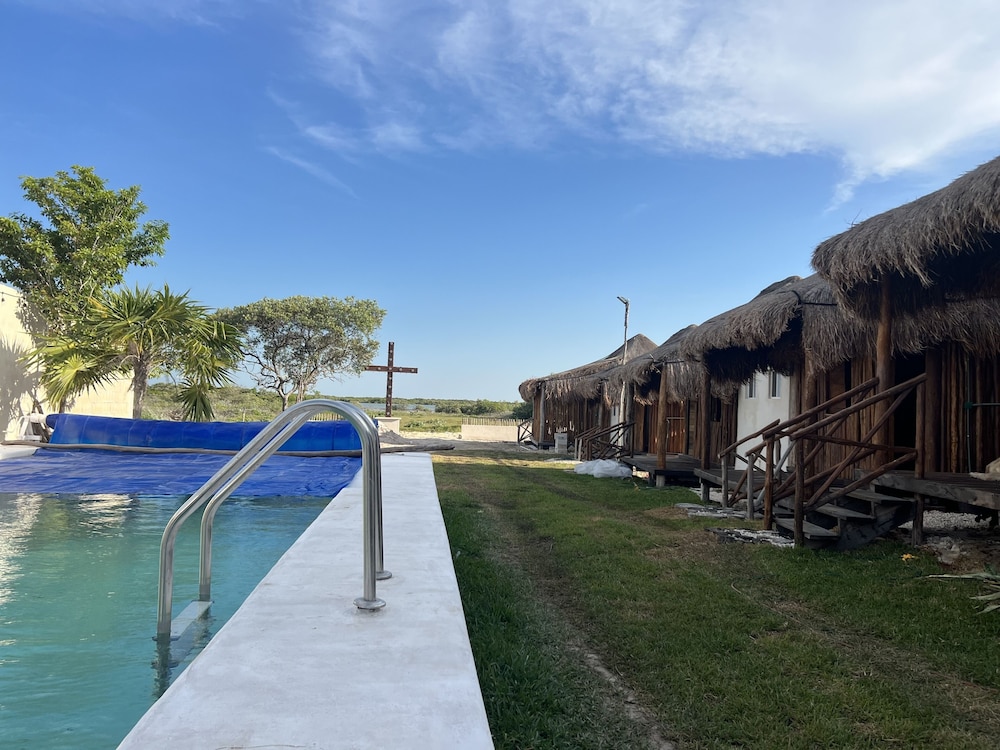 Paraiso Cocoyito Ría view 5