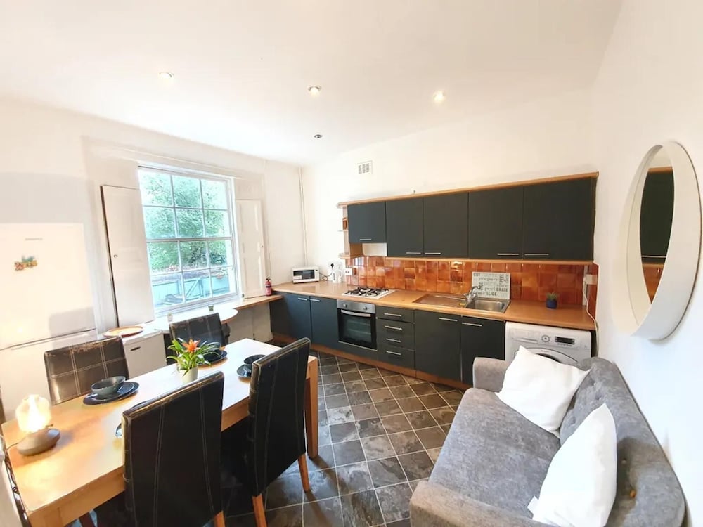 House in Central London - Sleeps up to 16