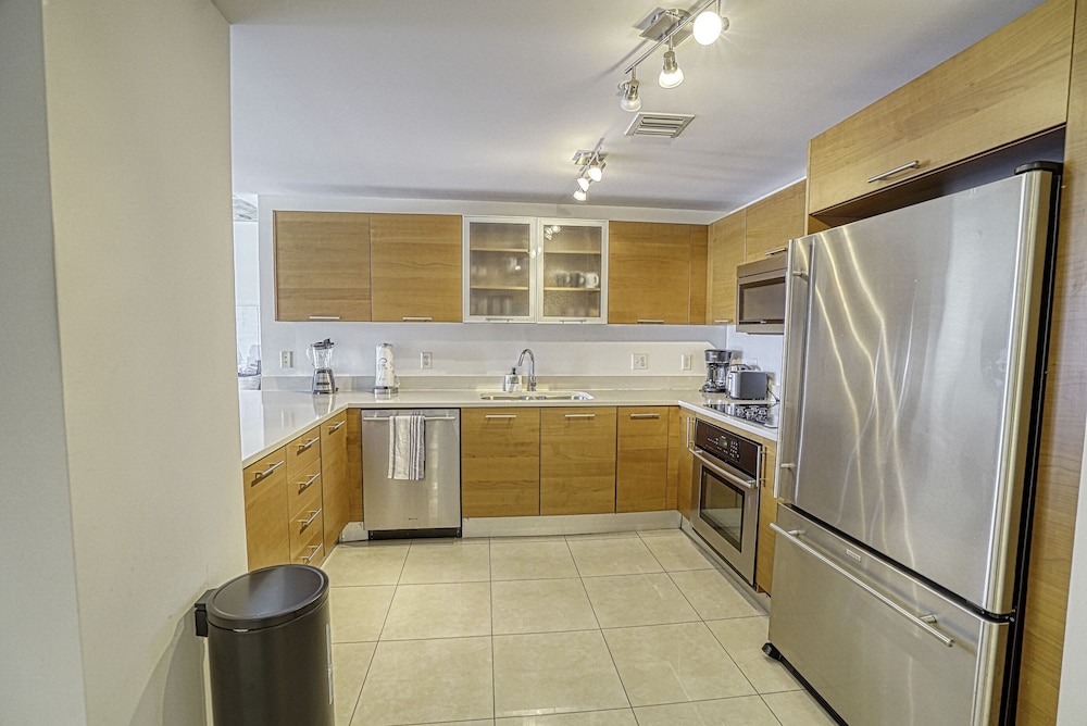 Prime Midtown Miami Condo