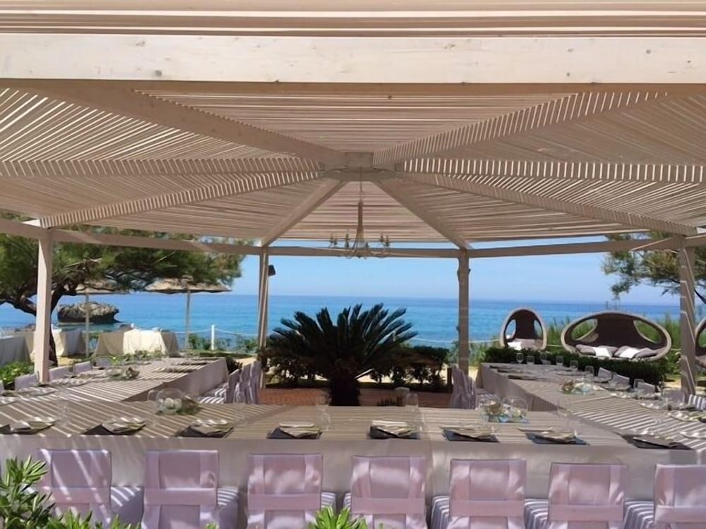 Sunshine Beach Resort