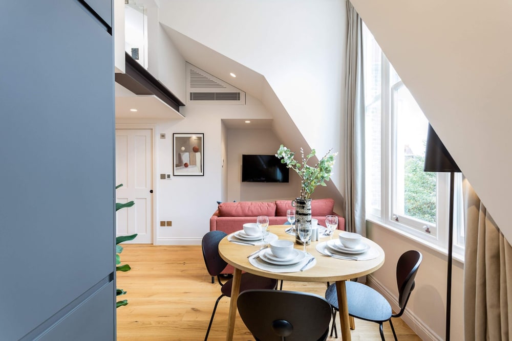 Coleherne Road Residence X