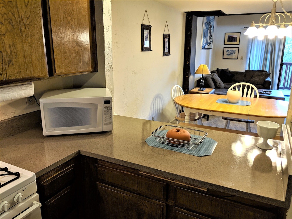Snow Summit Townhouse Rentals & Sales