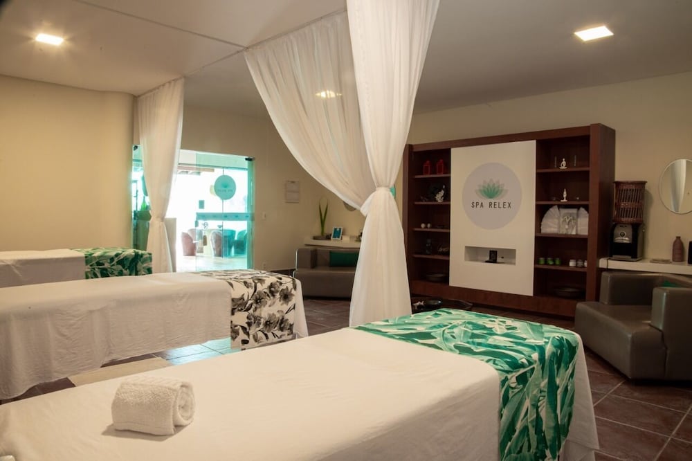 Beach Class Resort Muro Alto view 4