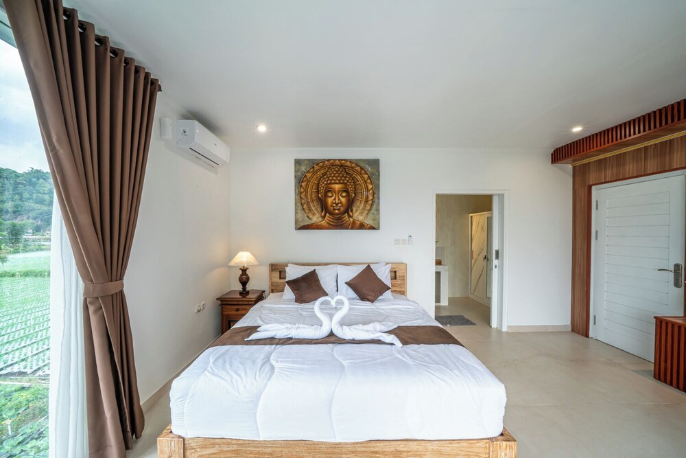 Hayana Villa