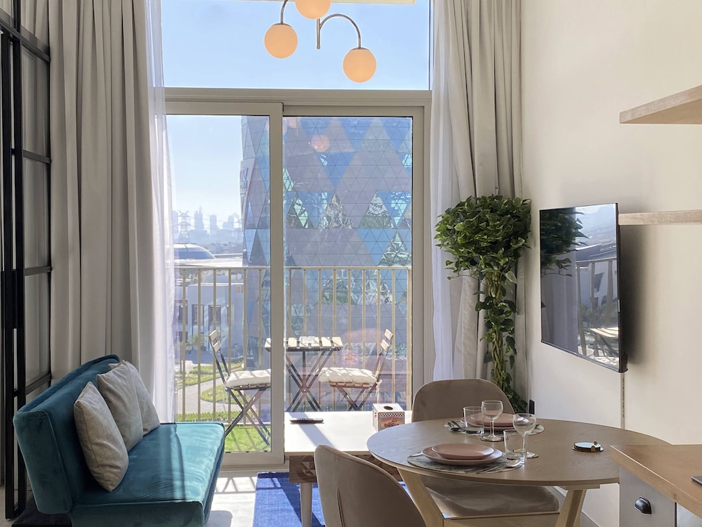 Lux BnB Collective-1 -Dubai Hills