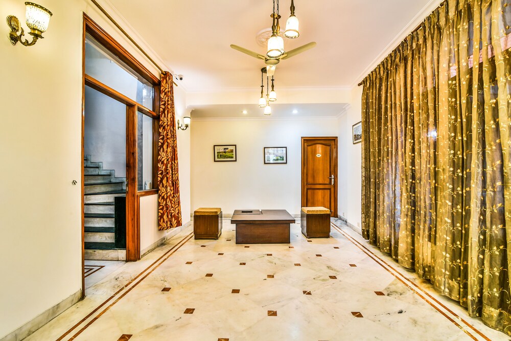 FabHotel Homeport Residency
