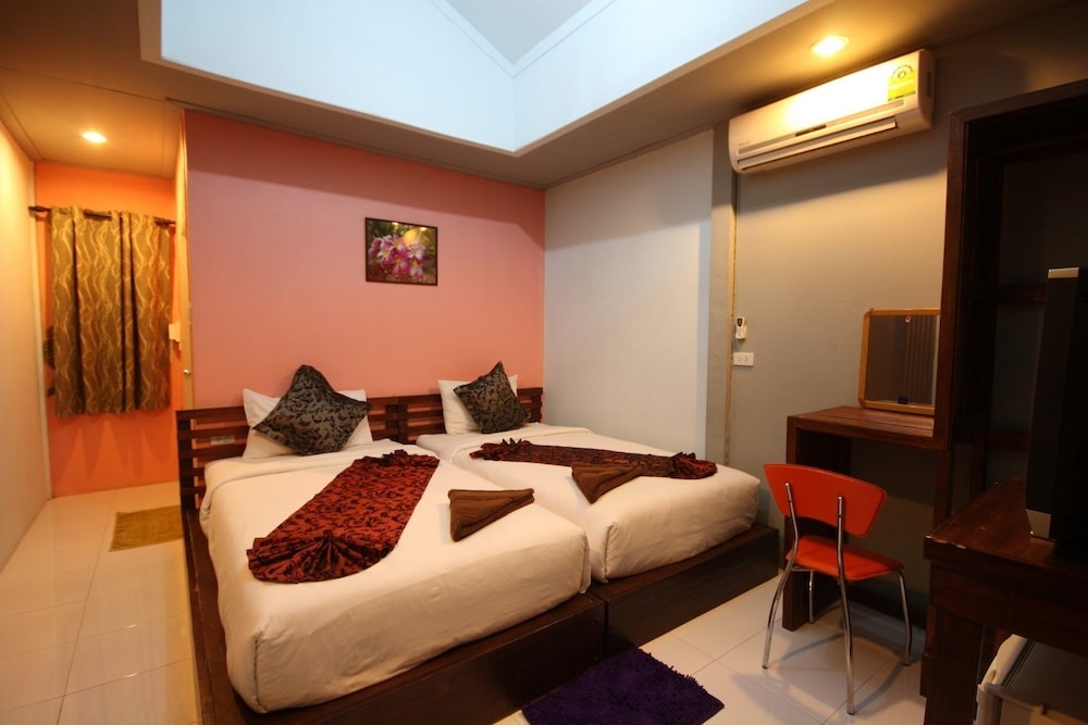 Baan Dahla Resort