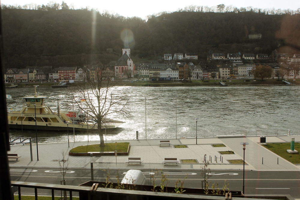 Pohl's Rheinhotel Adler