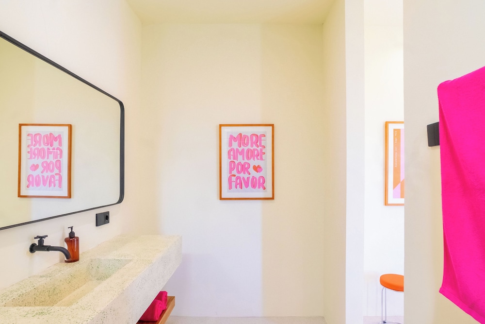 Stylish Private Pool Villa in Pererenan