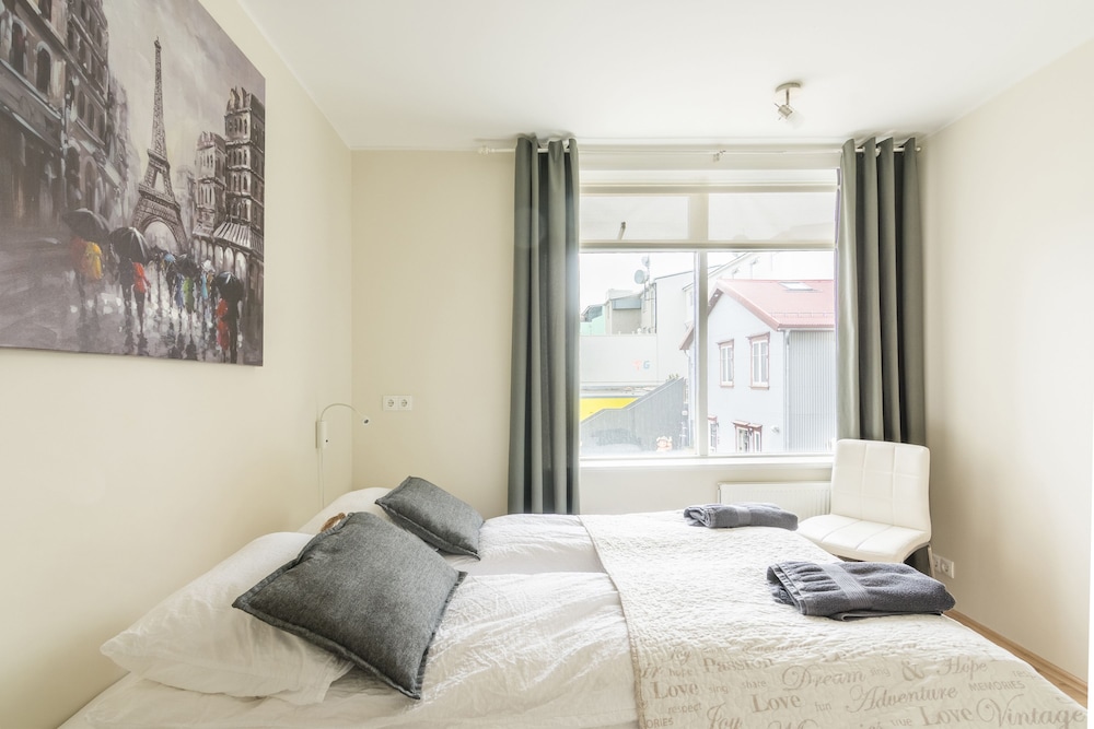 Acco Town Square Apartments