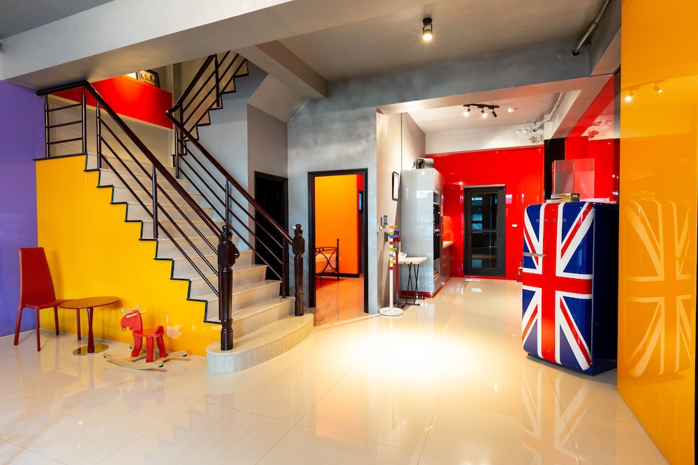 Lin's Home view 3
