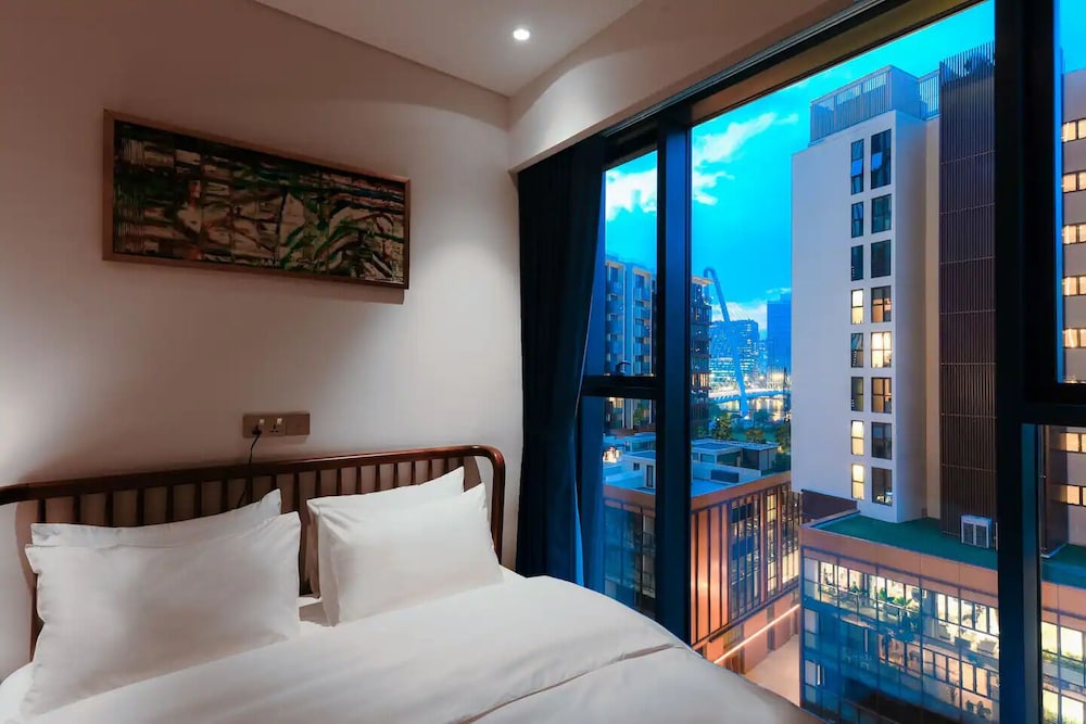 The Metropole - Horizon View Riverside