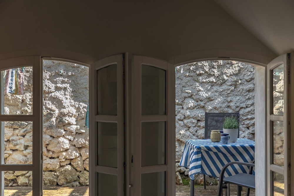 La Rocca Duo - Hidden In Istria