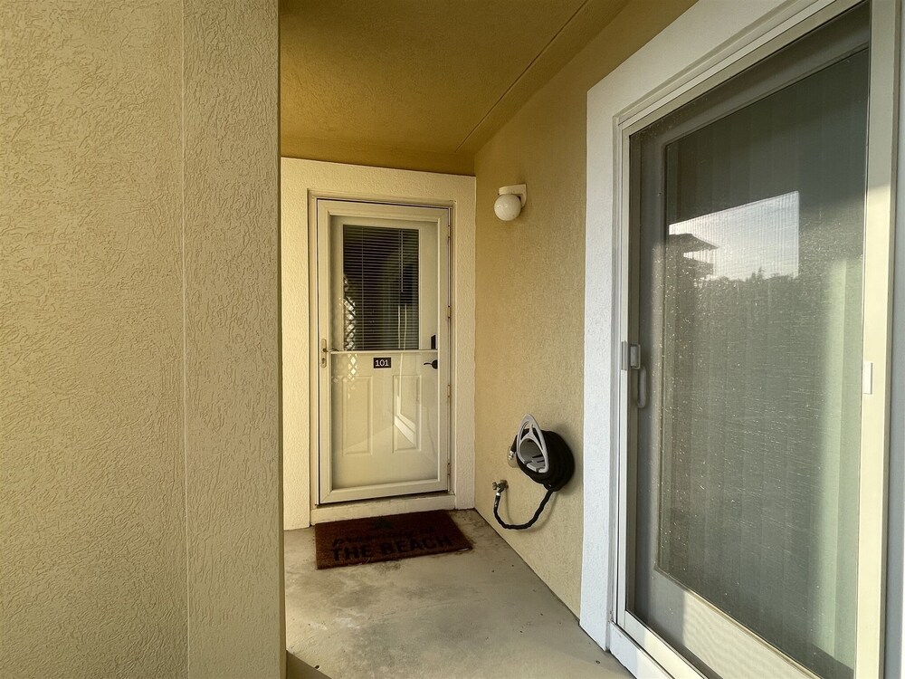 Salty Dog 2 Bedroom Villa by RedAwning view 2