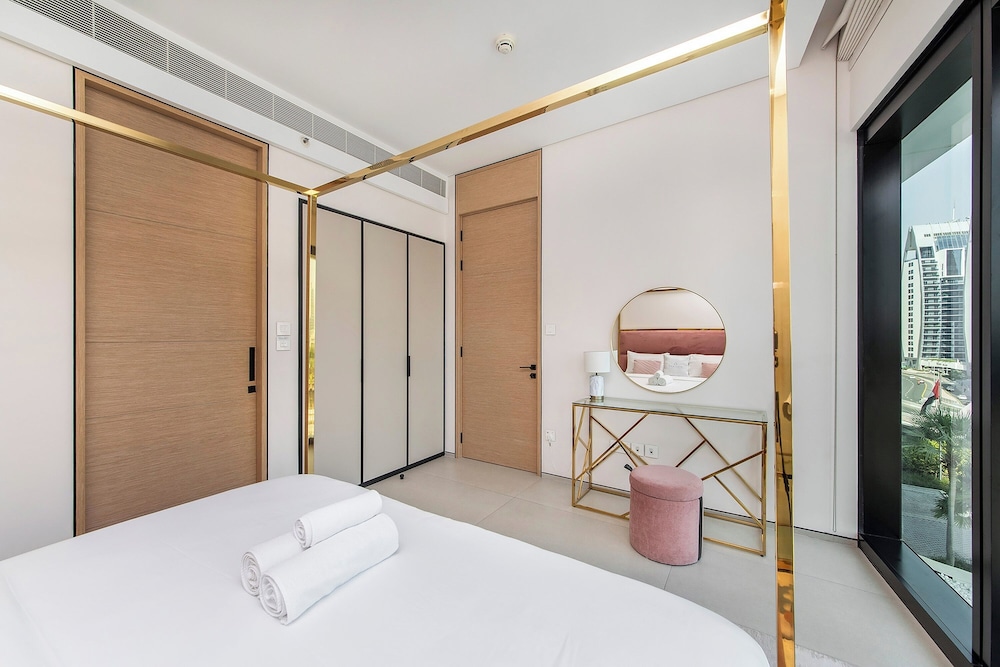 Famous Address Beach Resort JBR 1BR