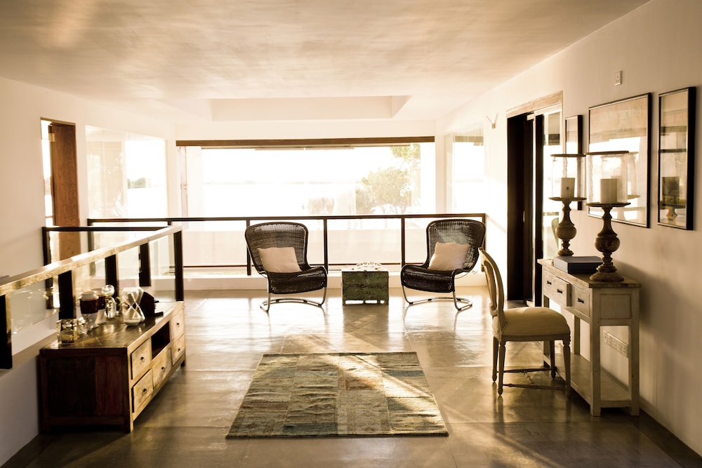 Villa Santé by The Serendipity Collection