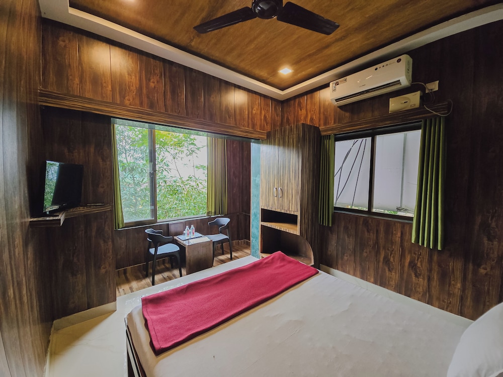 Green View Resort