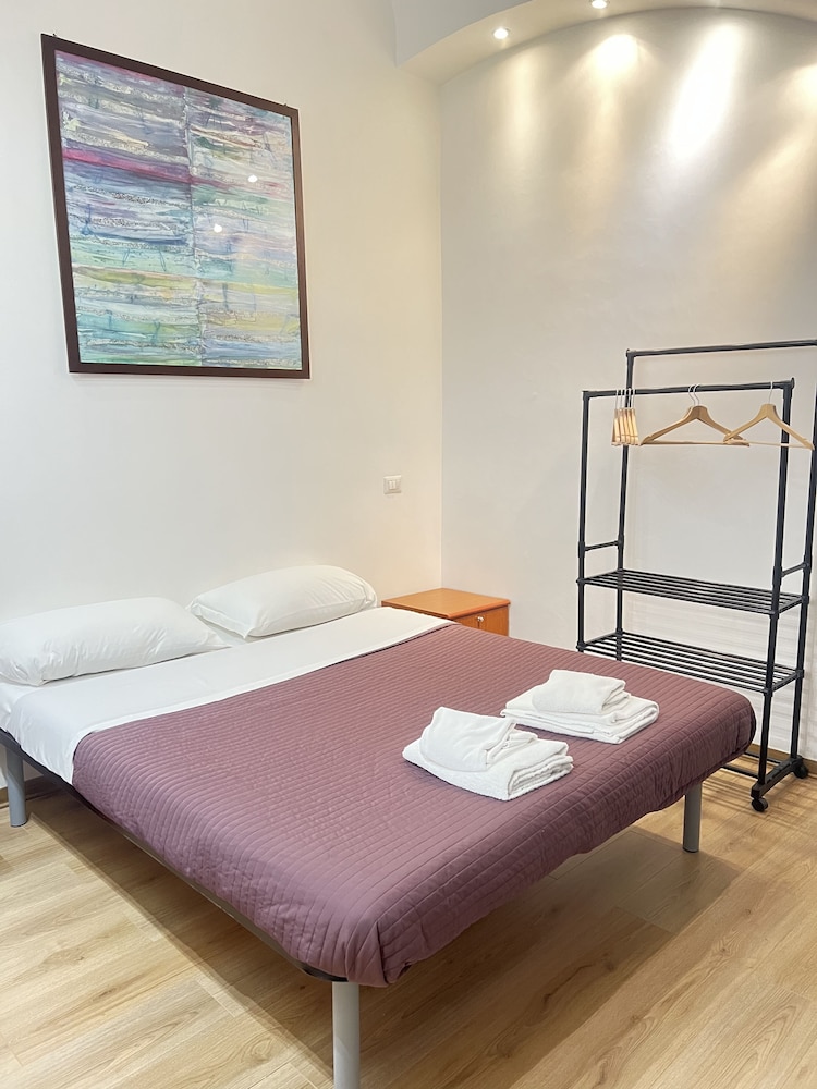 Meltin' Rome Guesthouse