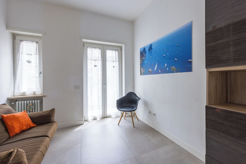 Malta Modern and Lovely Flat With Parking