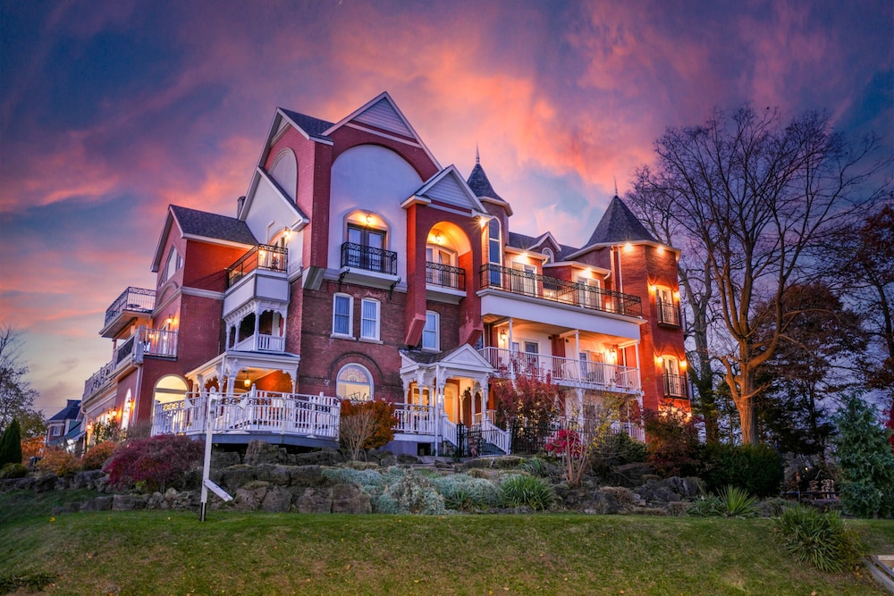 Niagara Grandview Boutique hotel
