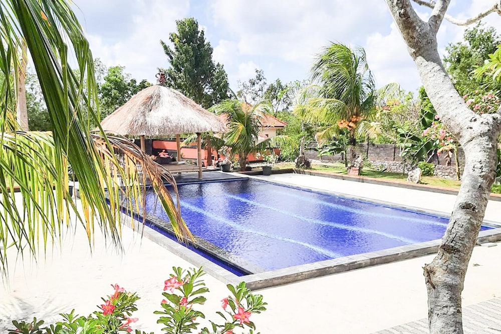 Bhujangga Village Uluwatu