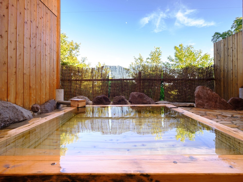 Log Cabin Kinoko No Sato