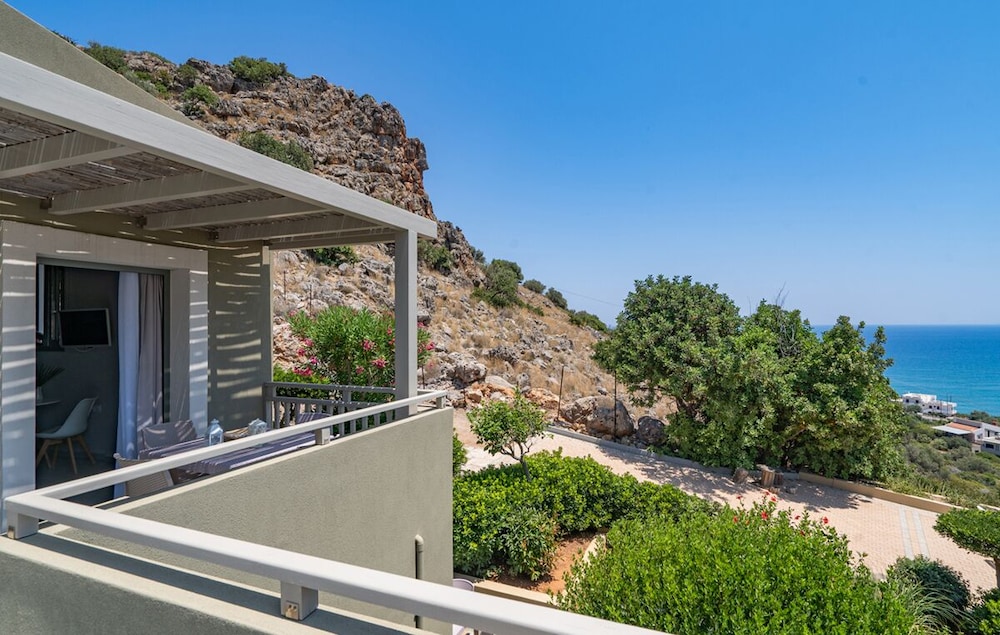 Blue View Villas