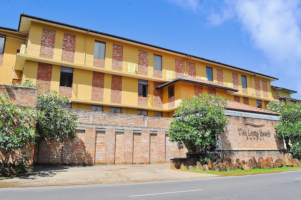The Long Beach Resort