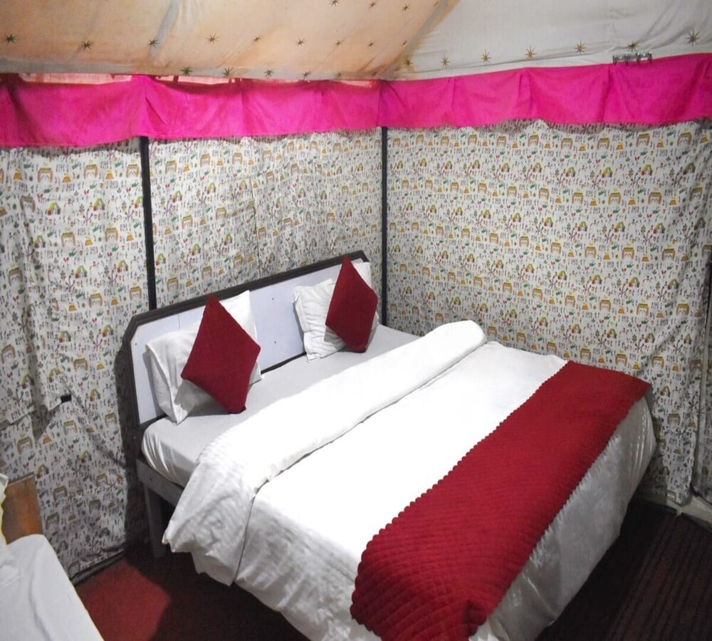 Eden RiverSide Camp